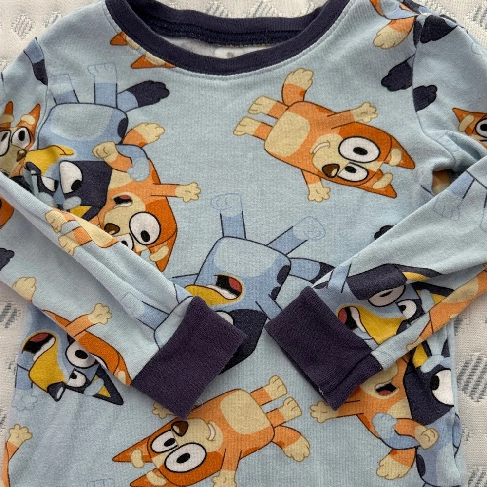 Bluey Cartoon Toddler Pajama Set Long Sleeve and Pants - Orange Blue and Navy 4T